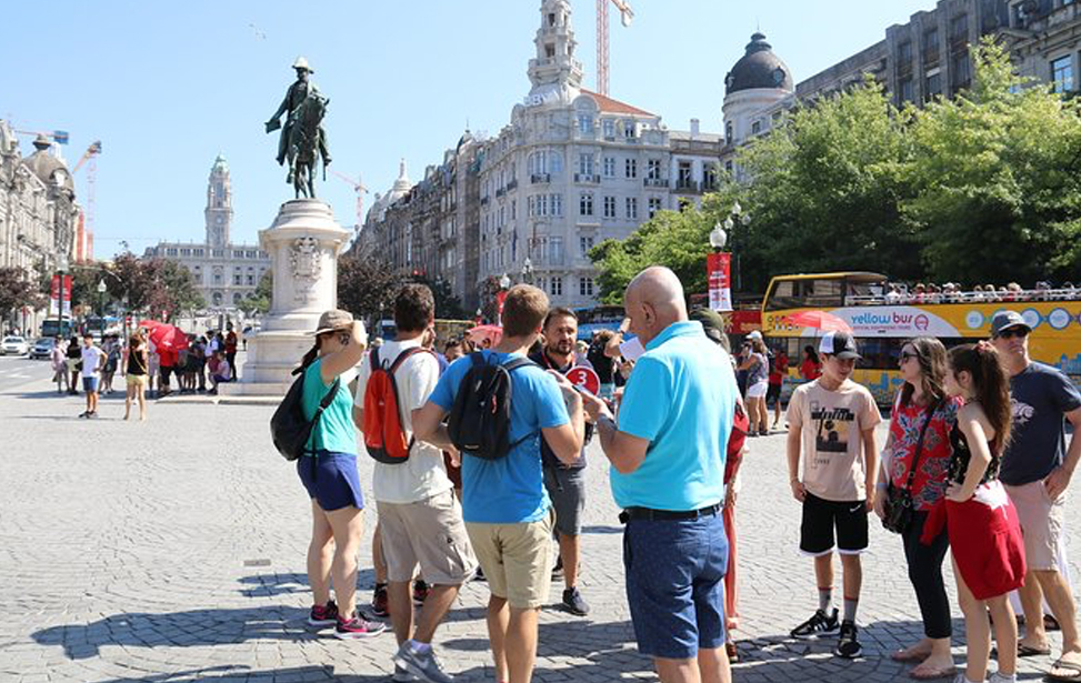 Porto City Tour Full Day with Lunch (optional) and Wine Tasting