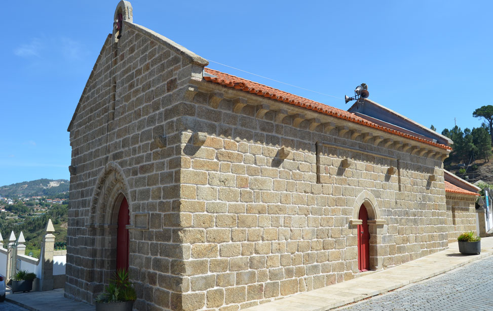 Igreja de Nossa Senhora da Natividade de Escamarão