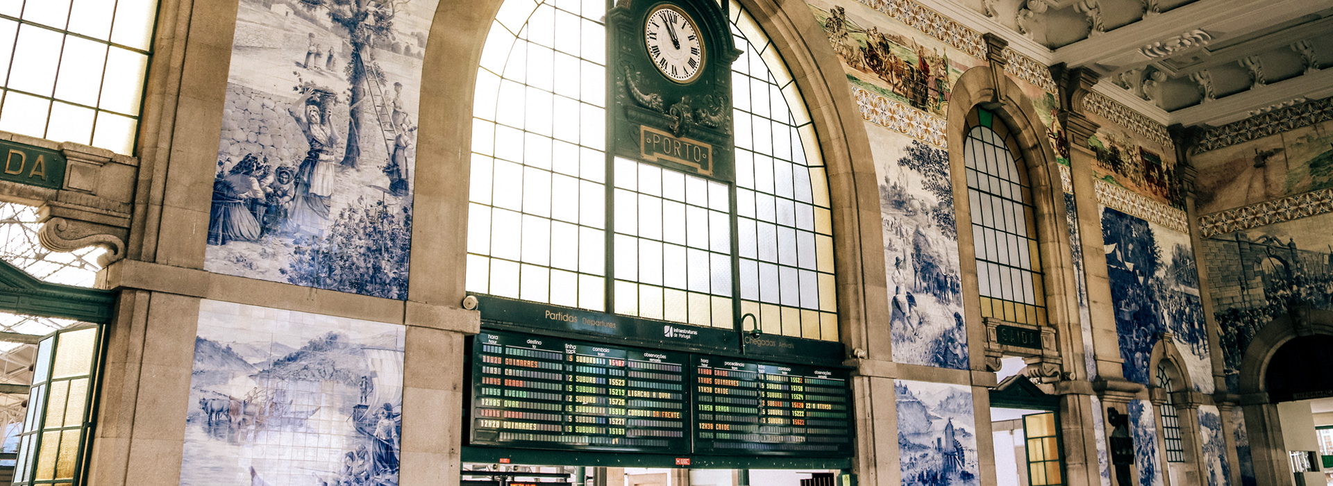 São Bento Railway Station